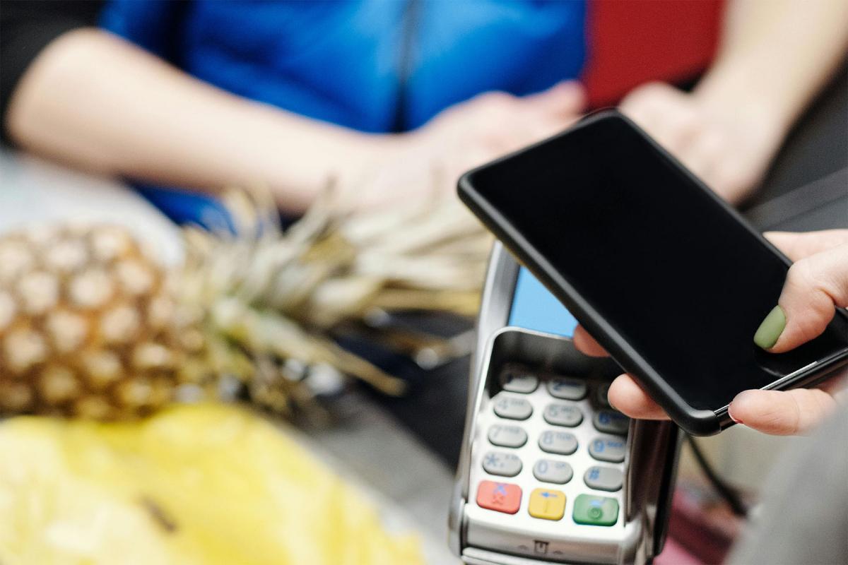 Ruralvia pay pagando en supermercado