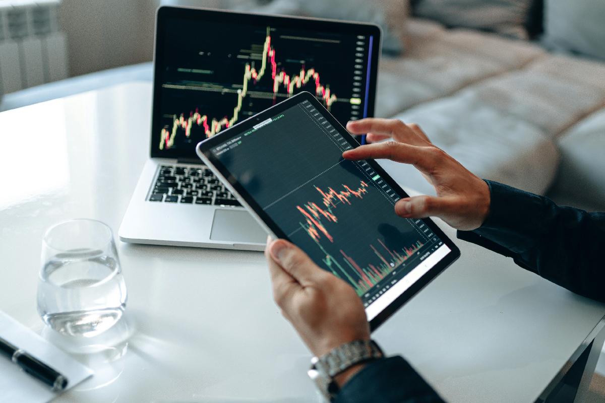 Aprende a interpretar índices bursátiles como IBEX 35, Dow Jones. Aprende a interpretar índices bursátiles como IBEX 35, Dow Jones.