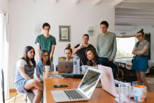 Digitaliza la gestión de tu empresa con soluciones seguras y eficientes